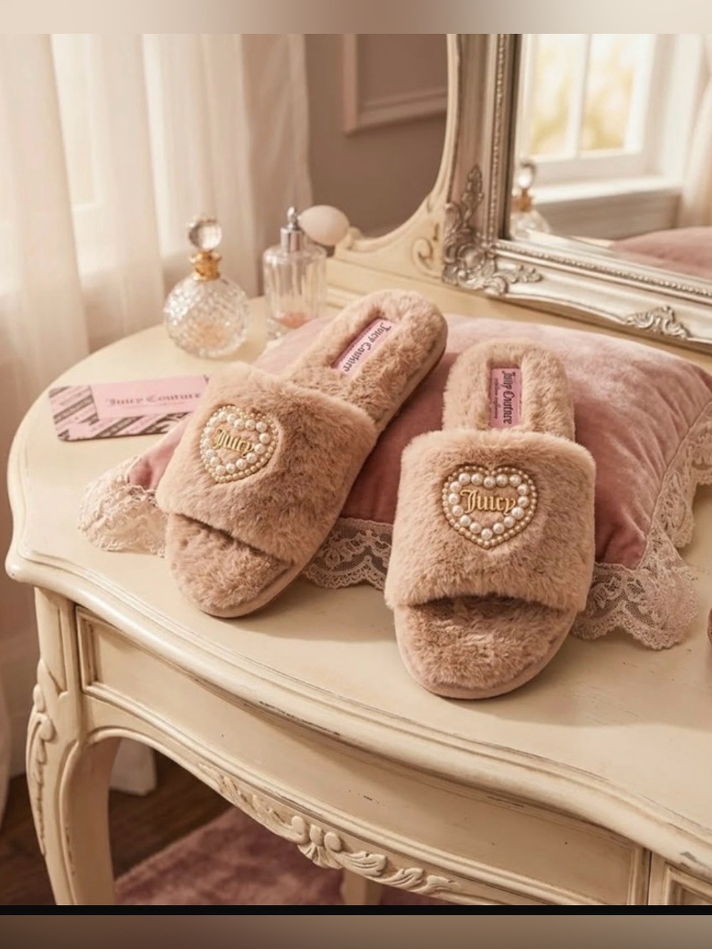 Juicy Couture Women's Blush Faux-Fur Slide Slippers size 8/9